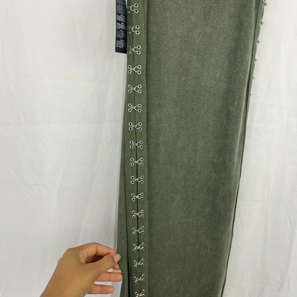 NWT Forever 21 Bodycon Dress S Green Ribbed Knit Midi Sleeveless Round Neck - Picture 9 of 10